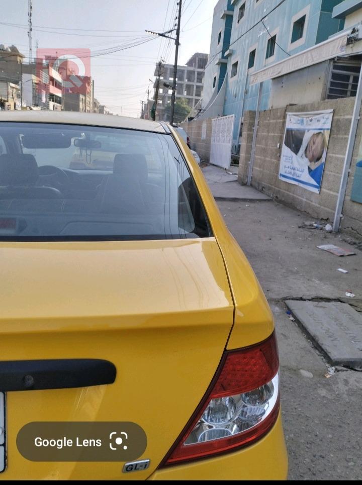 بی وای دی F3